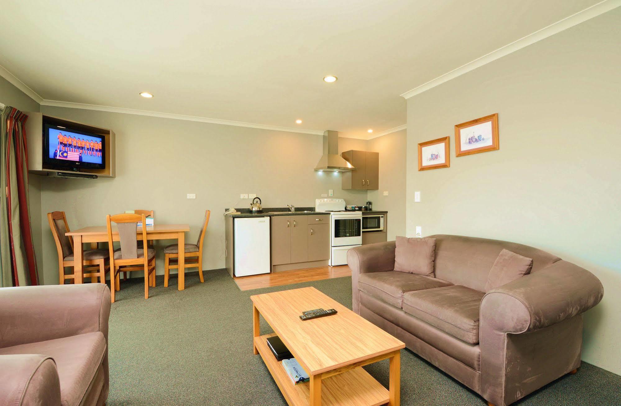 Tower Lodge Motel Invercargill Exterior foto